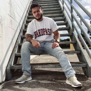 Meet your Posher, Noah